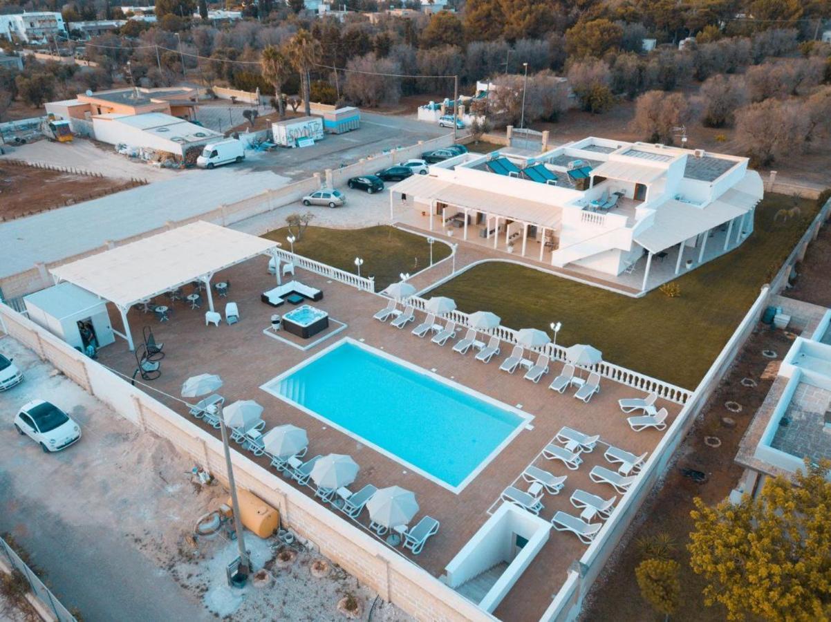 La Palazzina Bed & Breakfast Porto Cesareo Eksteriør billede