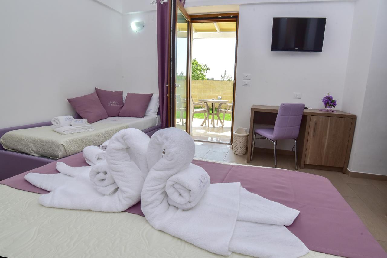 La Palazzina Bed & Breakfast Porto Cesareo Eksteriør billede
