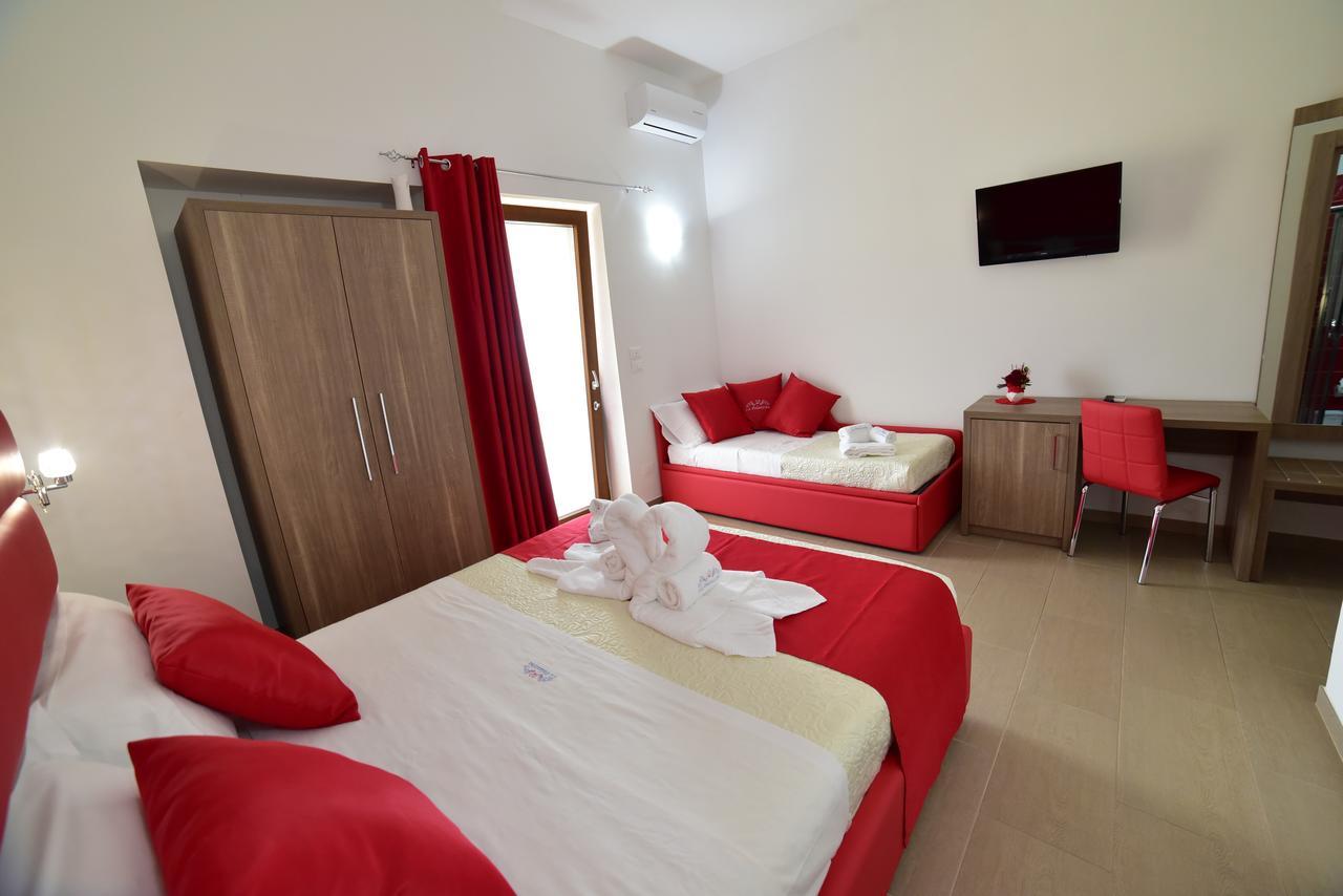 La Palazzina Bed & Breakfast Porto Cesareo Eksteriør billede